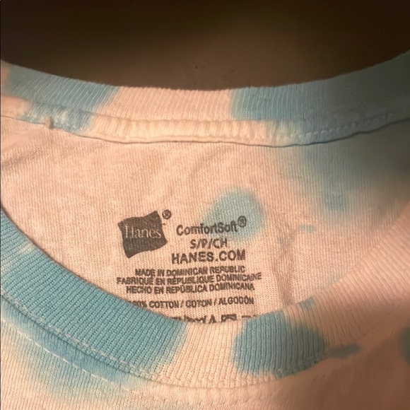 Hanes Blue and White Shirts - Picture 2 of 3